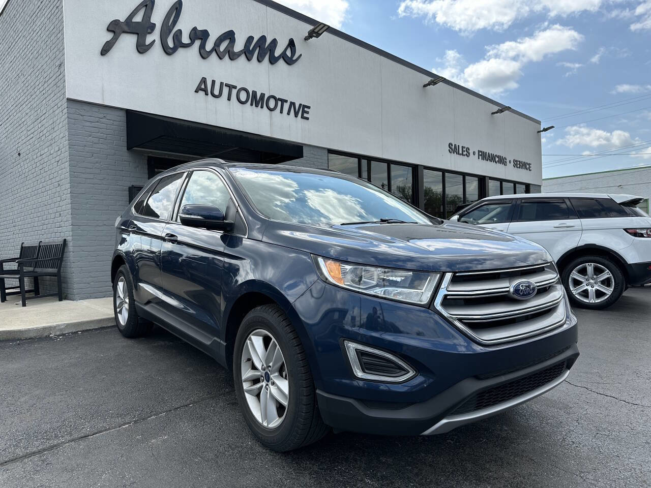Used 2017 Ford Edge SEL AWD/4WD image 1