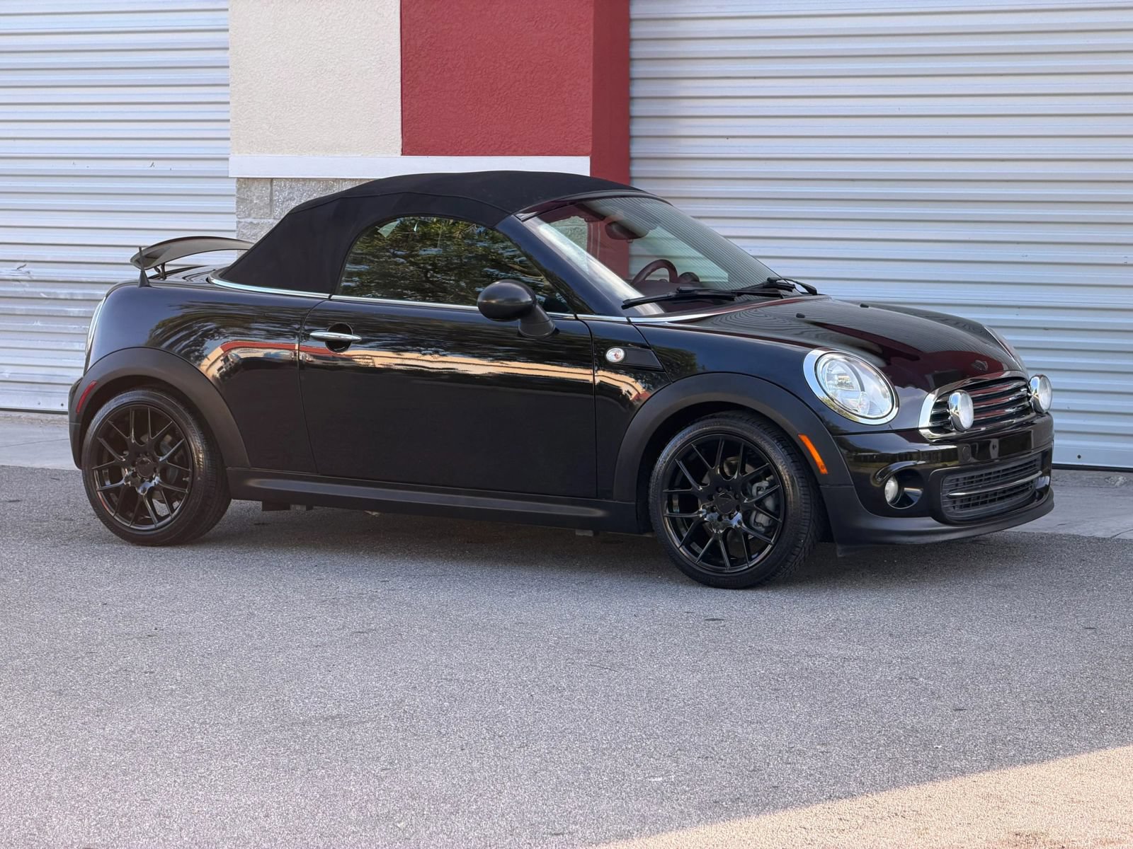 Used 2013 MINI Cooper Roadster FWD image 6