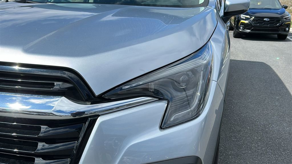 Used 2025 Subaru Ascent Premium image 7