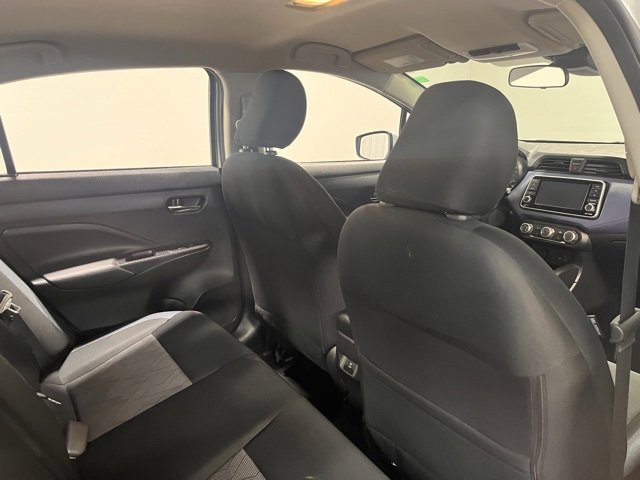 Used 2023 Nissan Versa SV image 14