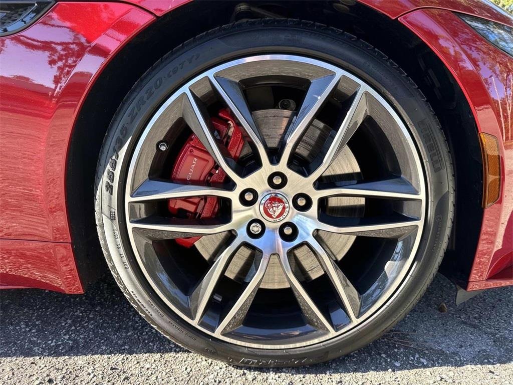 Used 2023 Jaguar F-TYPE R-Dynamic image 9
