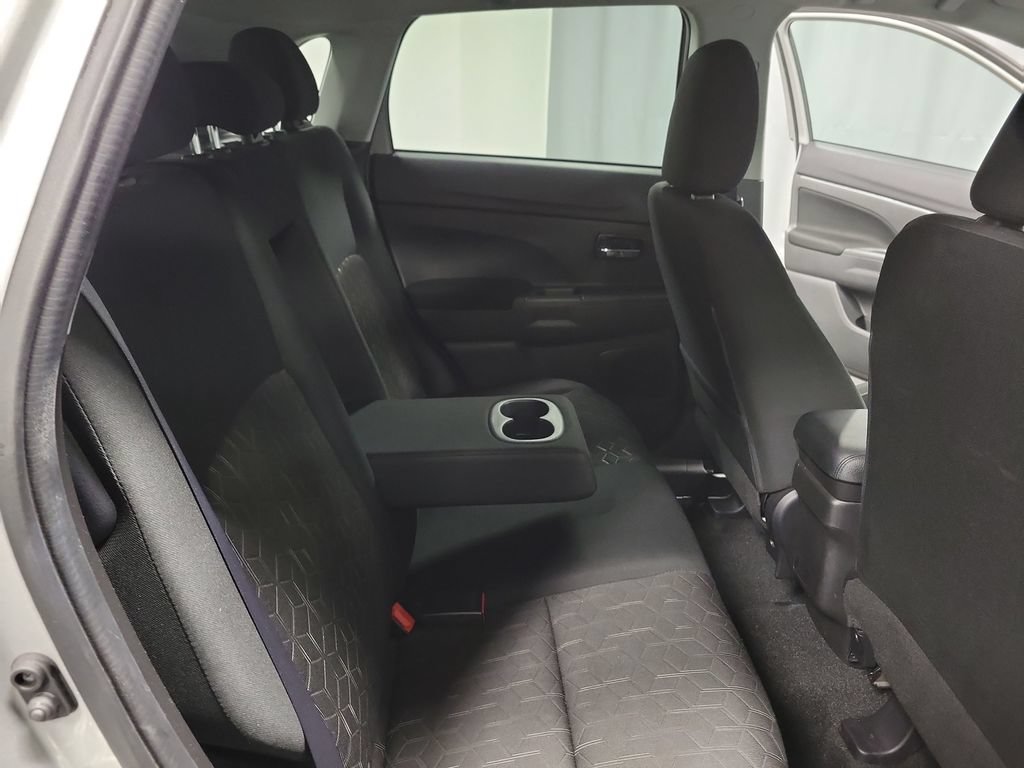 Used 2024 Mitsubishi Outlander Sport ES AWD/4WD image 29