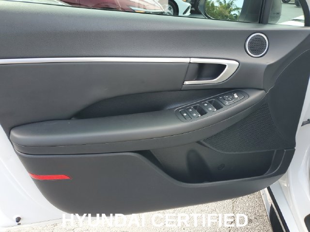 Certified 2023 Hyundai Sonata SEL w/ Convenience Package FWD image 9
