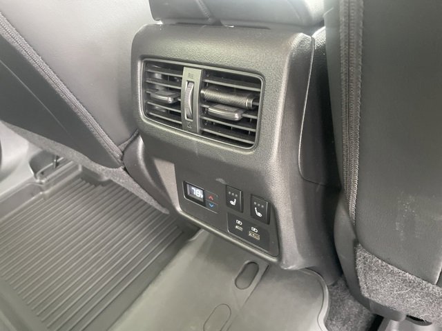 Used 2023 Nissan Rogue Platinum w/ Platinum Premium Package image 56