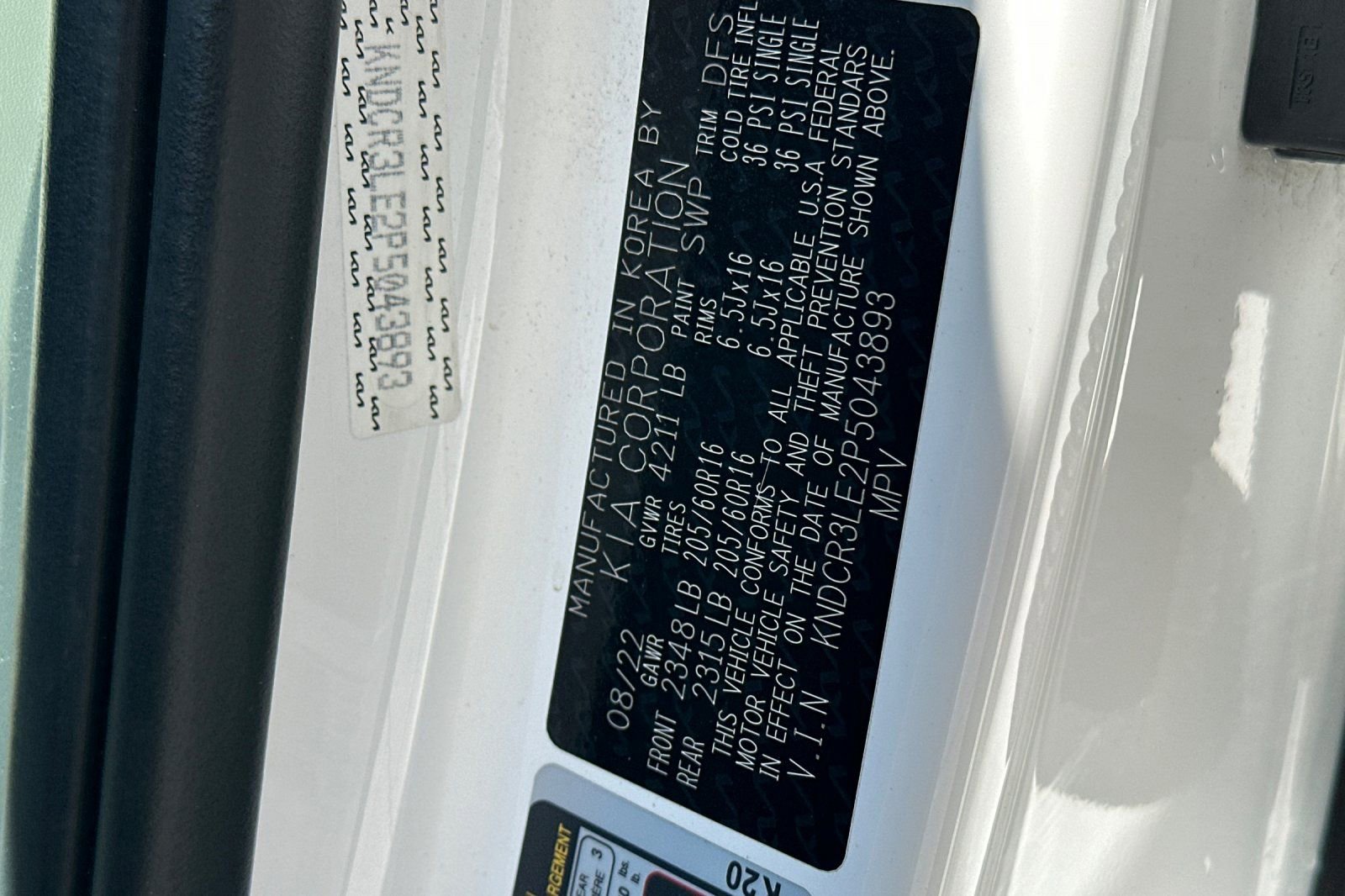 Used 2023 Kia Niro EX image 34