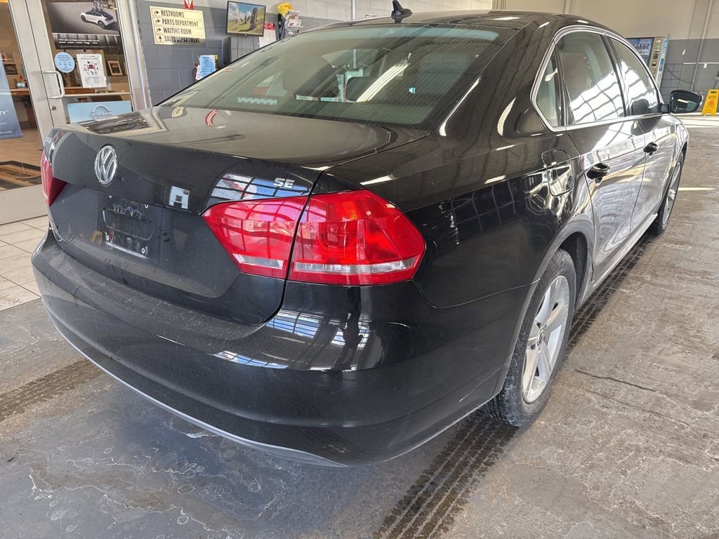 Used 2012 Volkswagen Passat 2.5 SE image 3