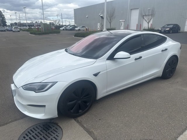 Used 2022 Tesla Model S image 2