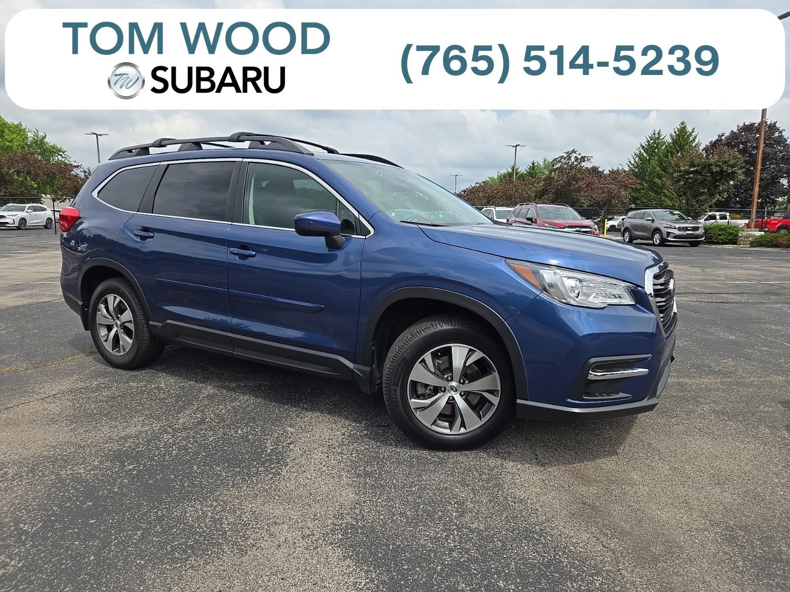 Used 2021 Subaru Ascent Premium w/ Convenience Package AWD/4WD image 1