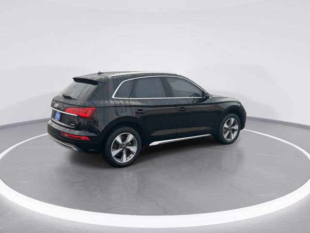 Used 2023 Audi Q5 2.0T Premium w/ Convenience Package image 7