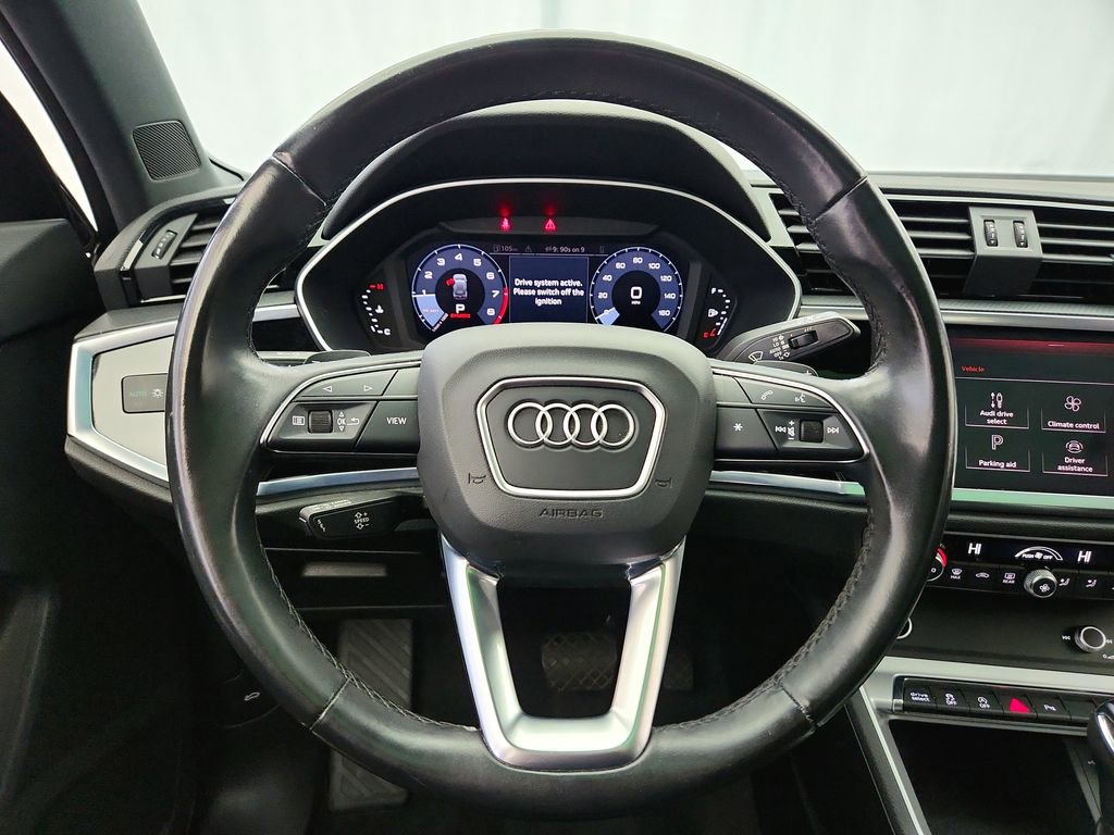 Used 2021 Audi Q3 2.0T Premium w/ Convenience Package AWD/4WD image 14