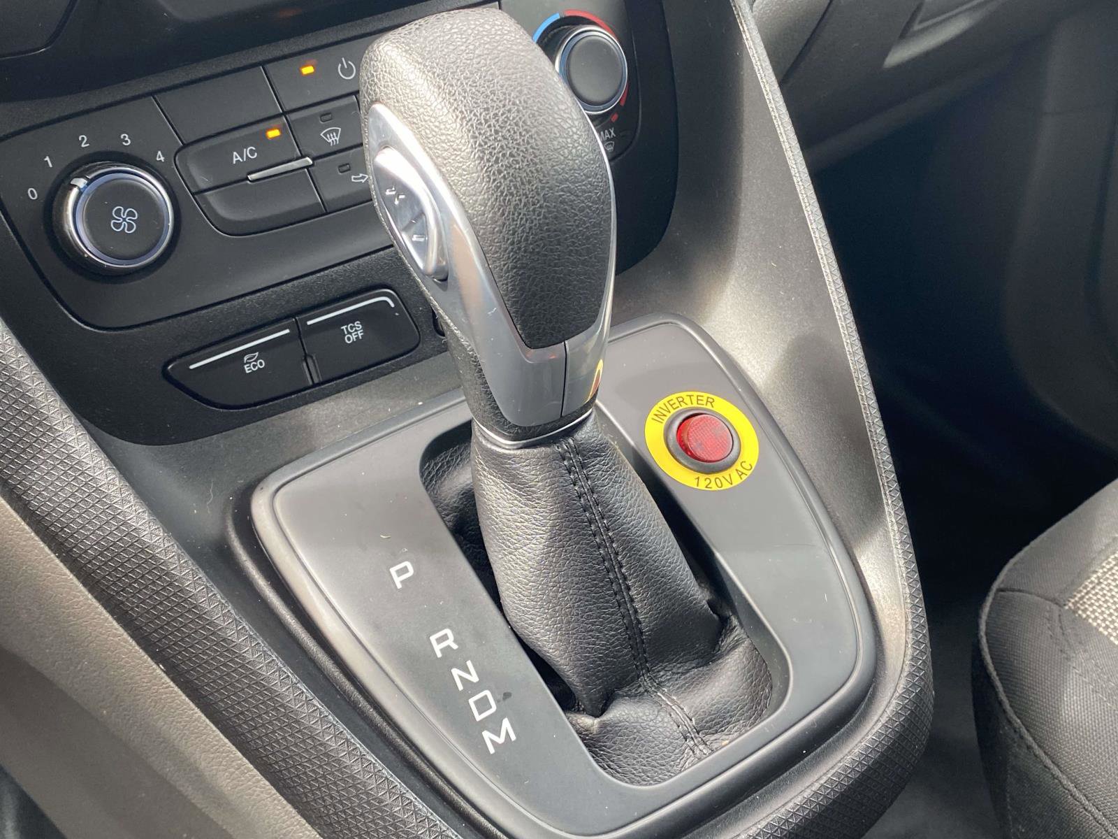 Used 2019 Ford Transit Connect XL image 25