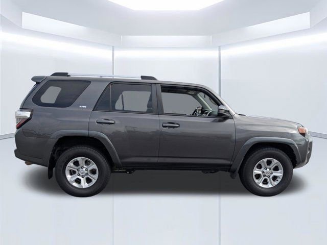 Used 2019 Toyota 4Runner SR5 RWD image 3