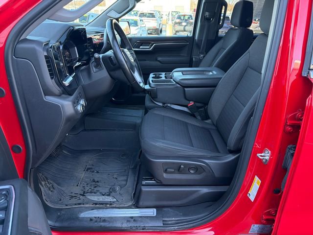 Used 2024 GMC Sierra 1500 SLE image 11