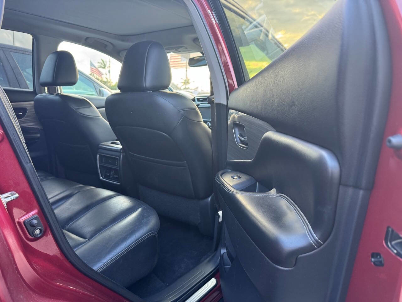 Used 2015 Nissan Murano Platinum w/ Platinum Technology Package image 16