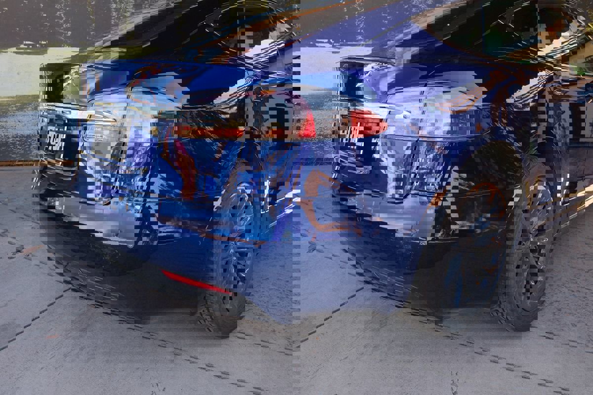 Used 2018 Tesla Model S 75D image 33