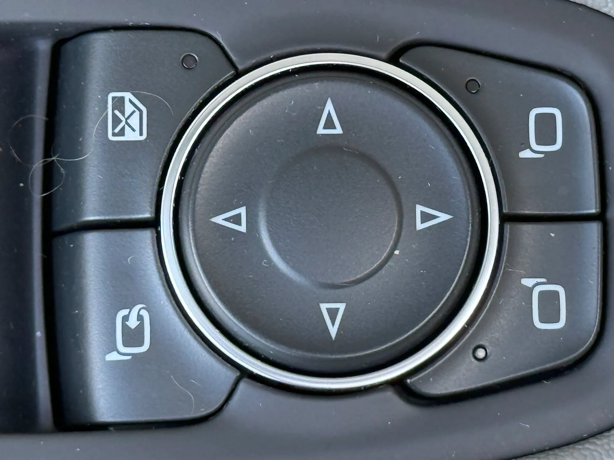 Used 2020 Cadillac XT5 Premium Luxury FWD image 39