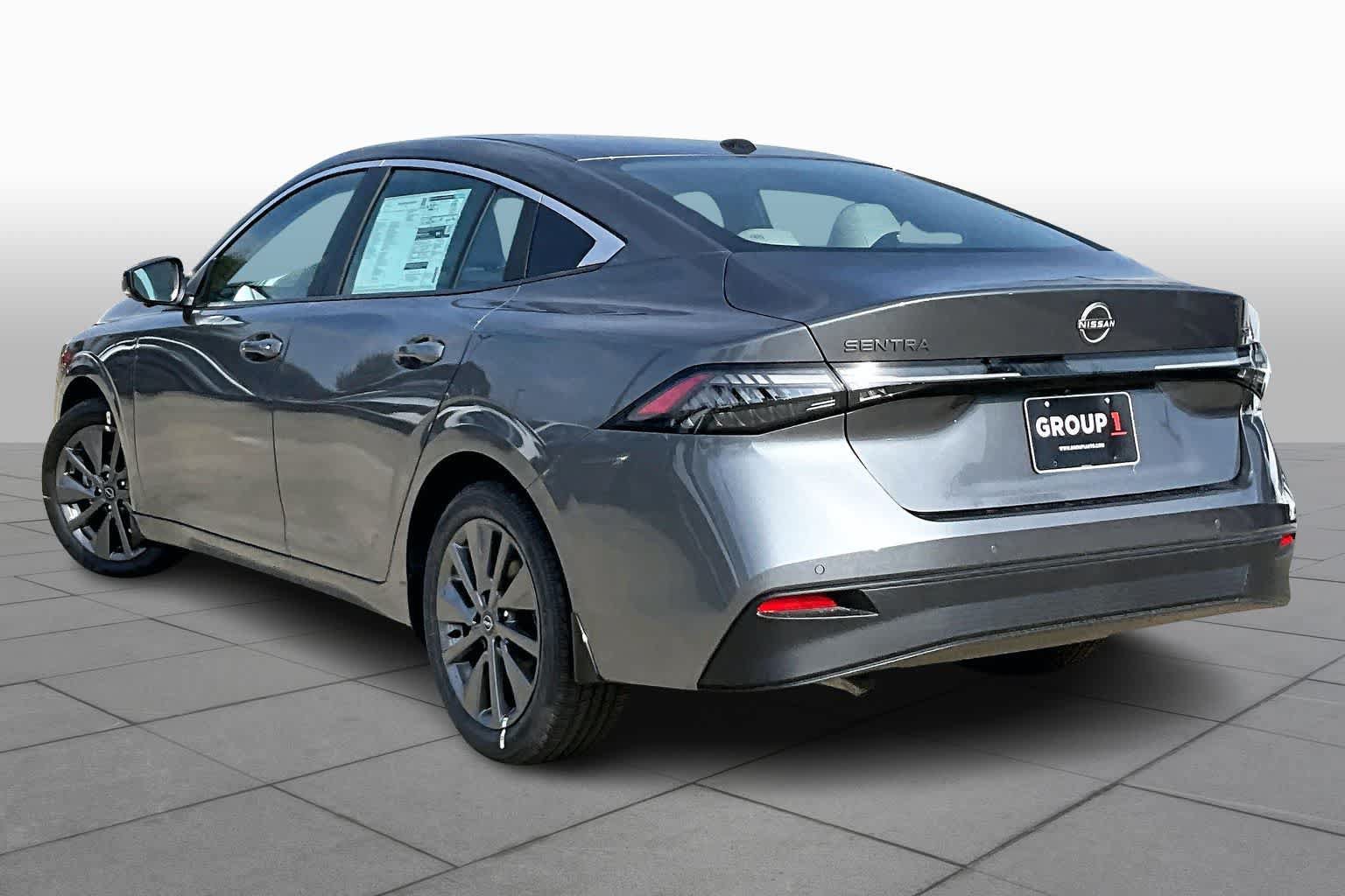 New 2026 Nissan Sentra SL w/ Floor Mat Package FWD image 7