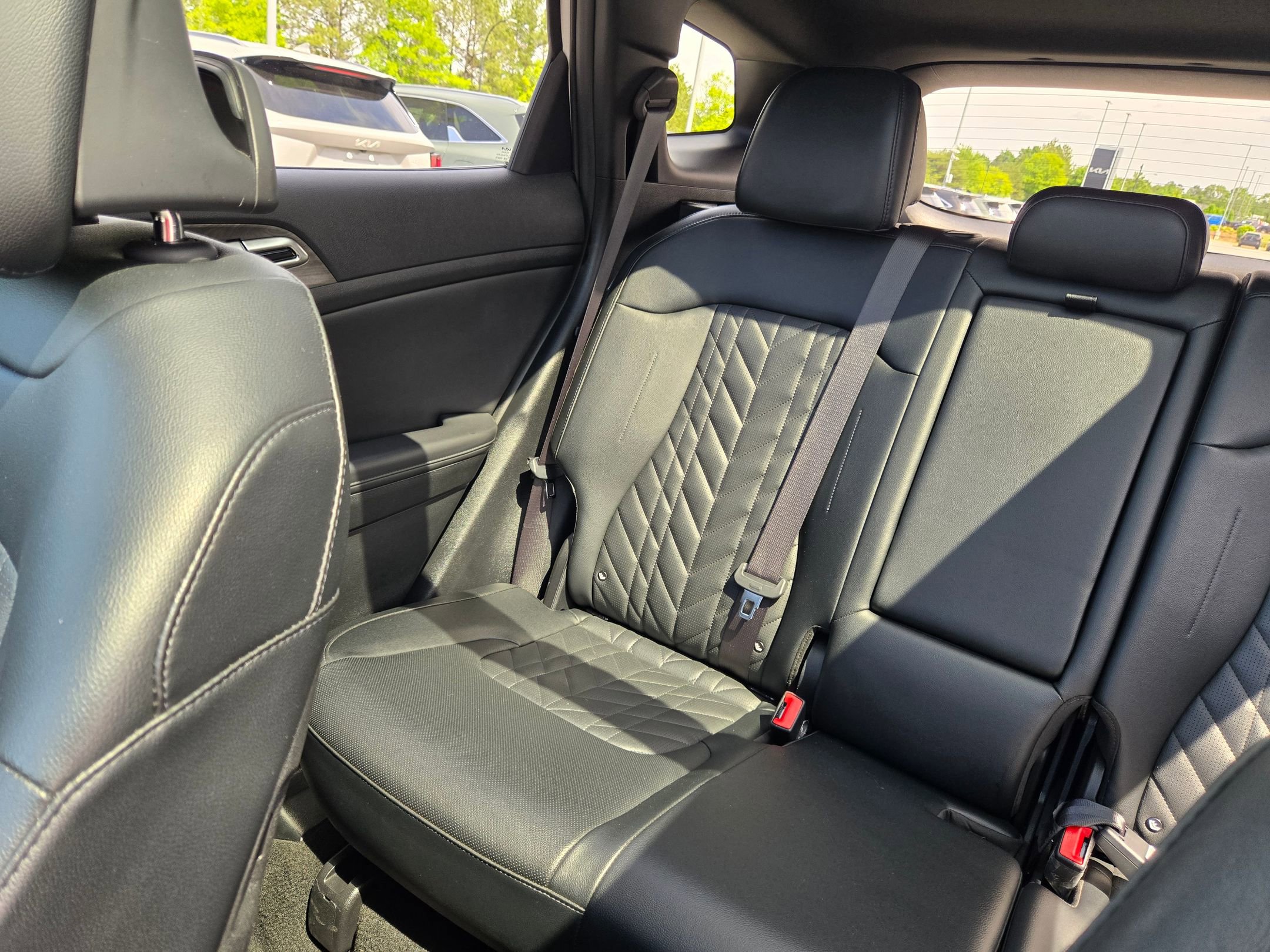 Used 2024 Kia Sportage X-Line w/ X-Line Premium Package AWD/4WD image 12