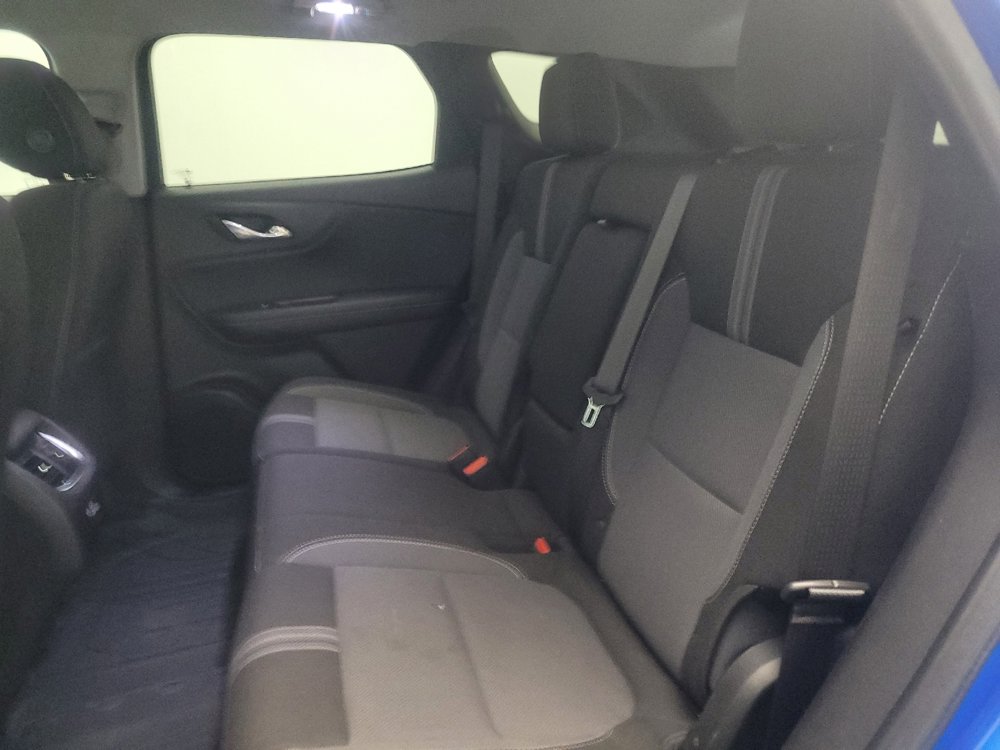 Used 2024 Chevrolet Blazer LT w/ Convenience Package FWD image 18