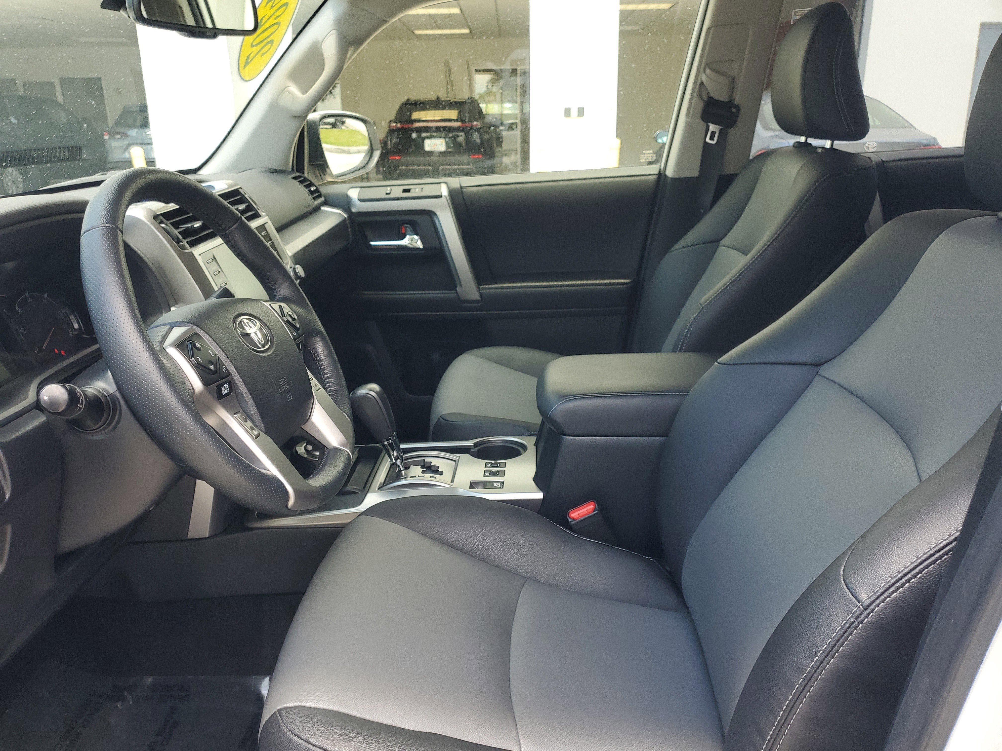 Certified 2024 Toyota 4Runner SR5 Premium w/ Moonroof Package AWD/4WD image 15
