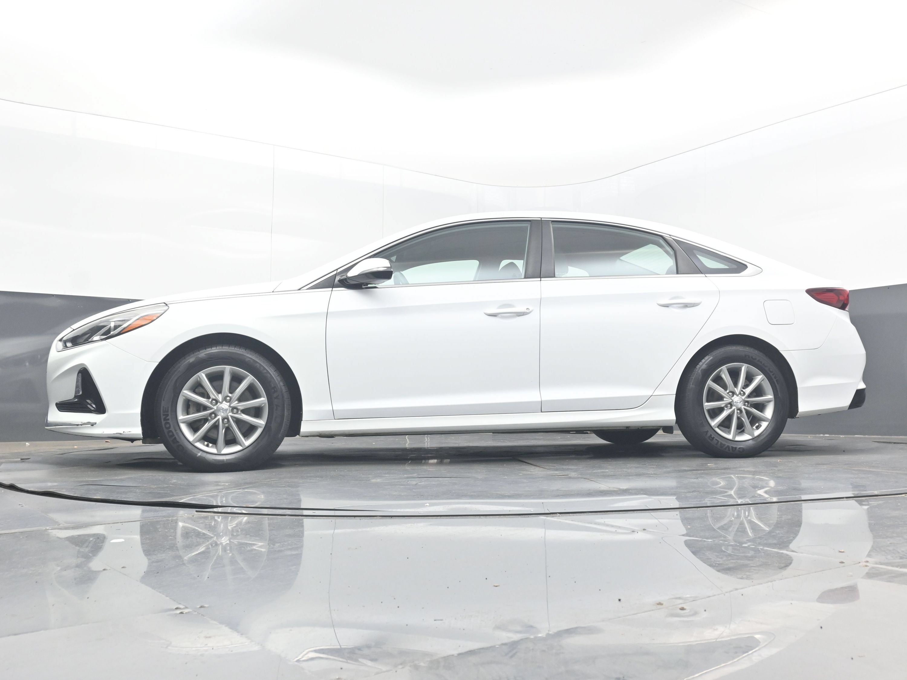 Used 2019 Hyundai Sonata SE FWD image 23