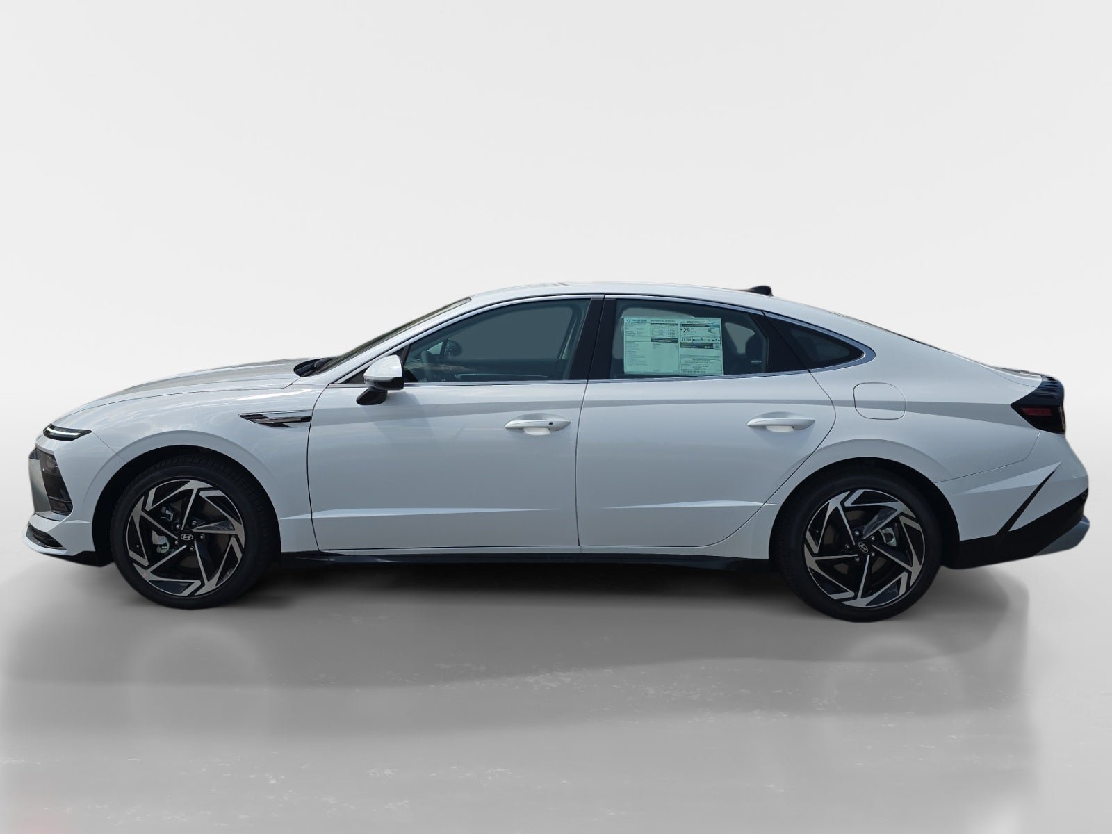New 2026 Hyundai Sonata SEL FWD image 6