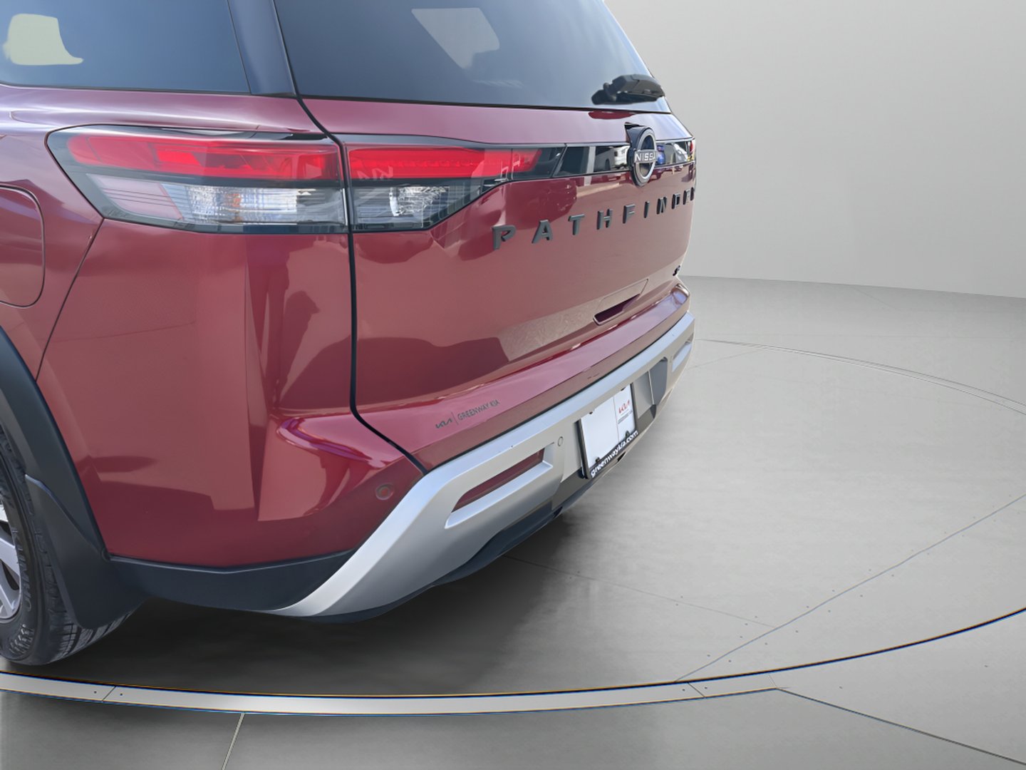 Used 2022 Nissan Pathfinder SL w/ SL Black Package image 8