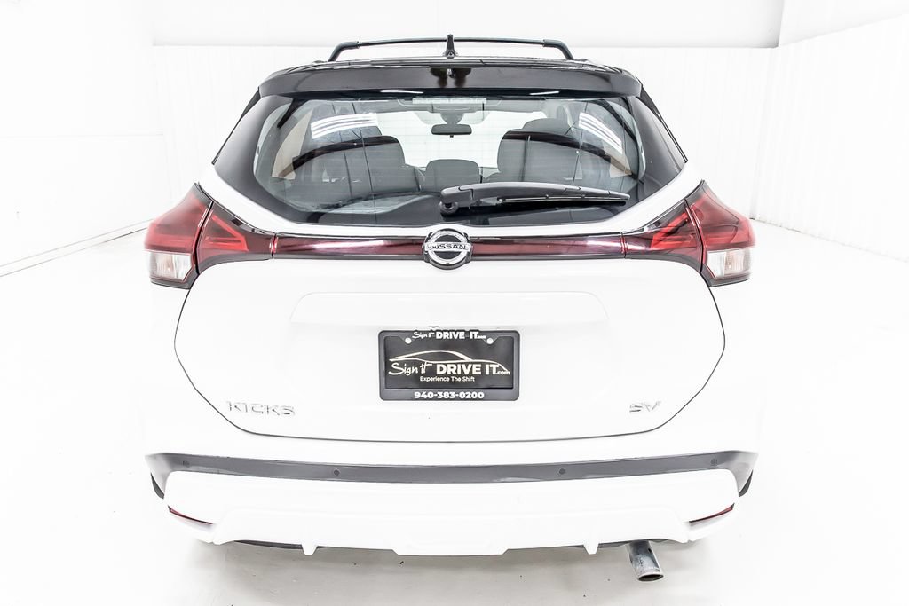 Used 2021 Nissan Kicks SV w/ Exterior Package FWD image 6