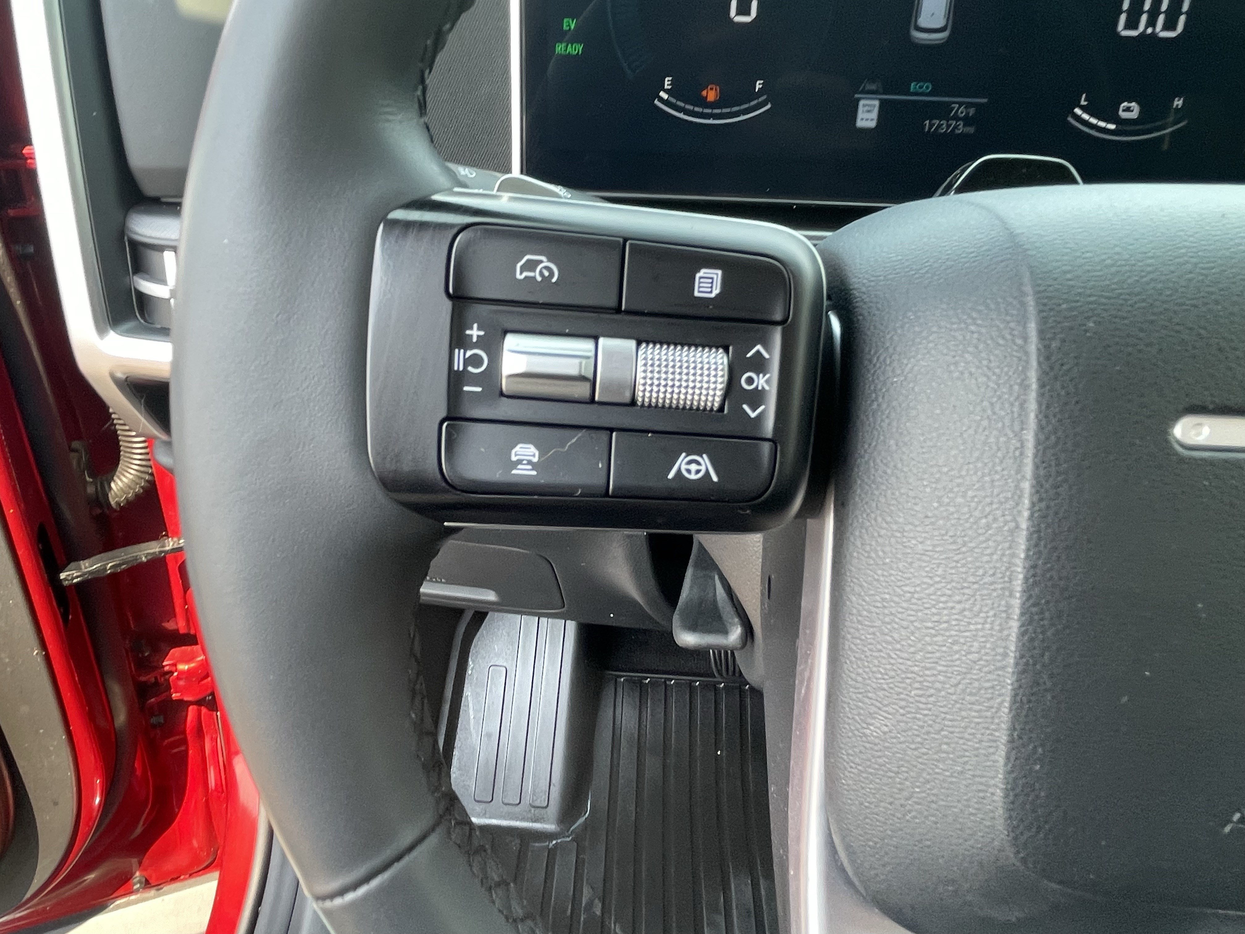 Certified 2024 Hyundai Santa Fe SEL AWD/4WD image 20