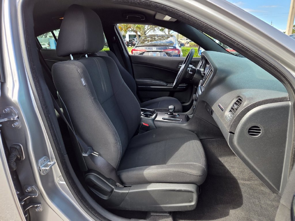Used 2014 Dodge Charger SXT w/ Blacktop Package RWD image 18