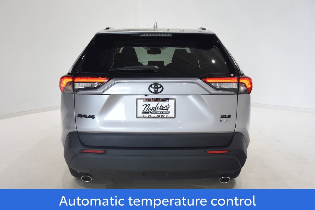 New 2025 Toyota RAV4 XLE image 5