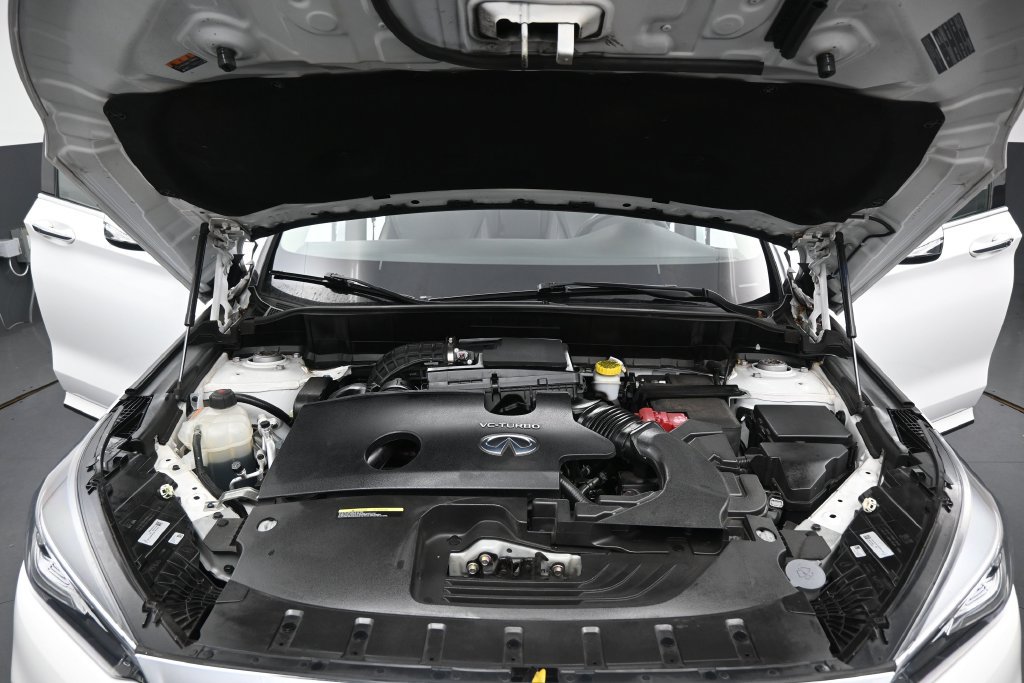 Used 2023 INFINITI QX50 Luxe FWD image 30