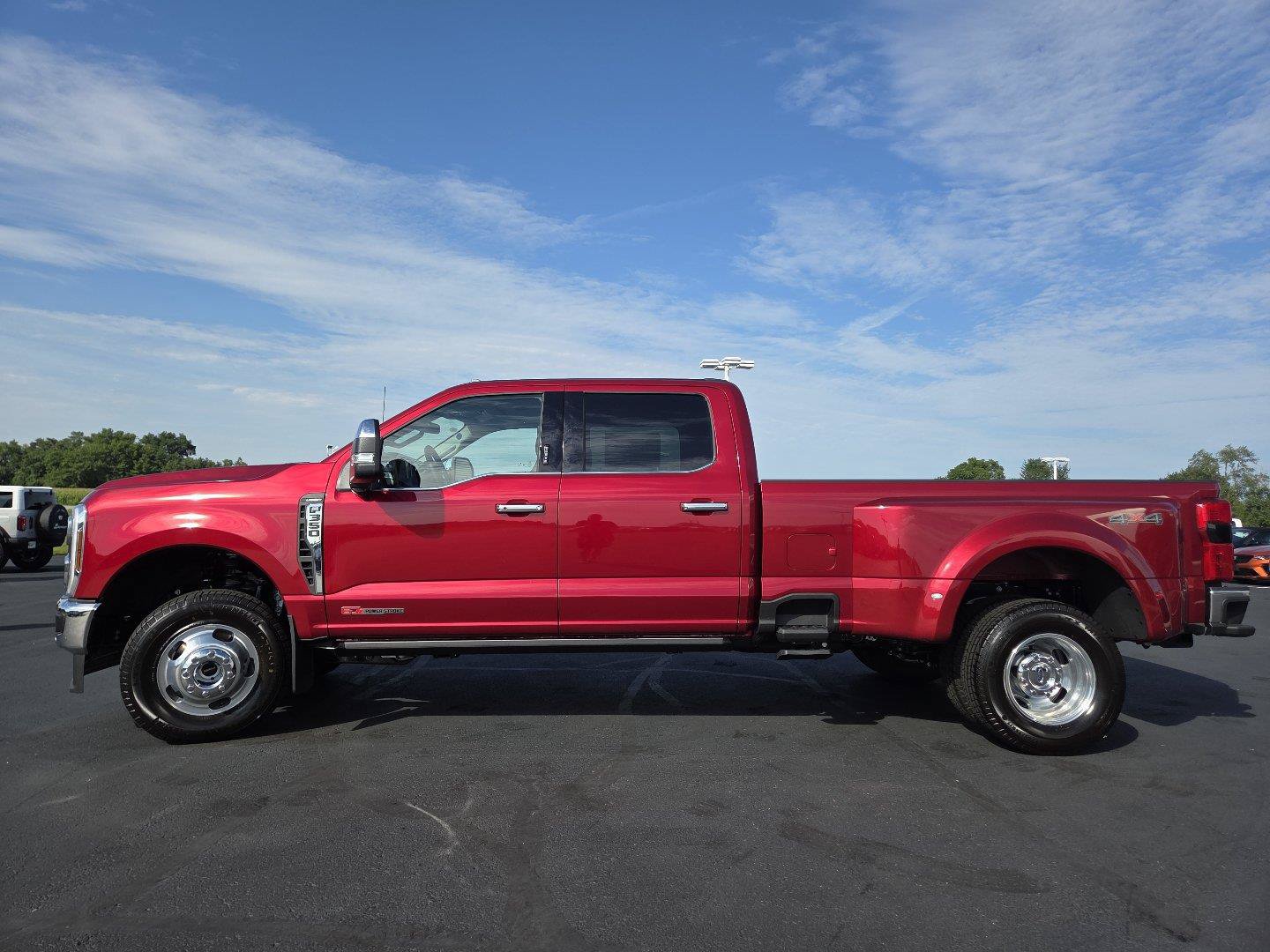 New 2026 Ford F350 Lariat w/ Lariat Ultimate Package AWD/4WD image 17