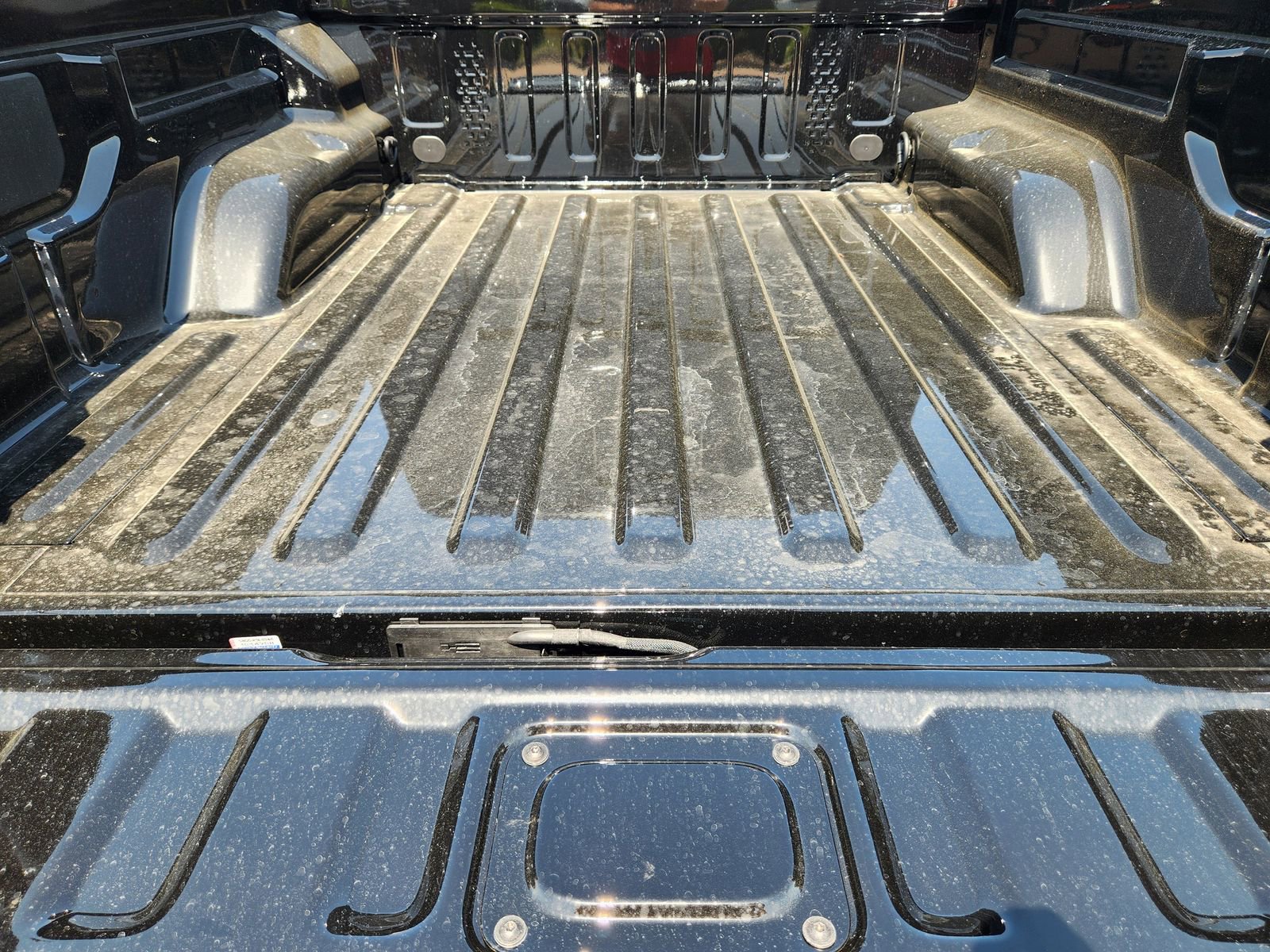 New 2025 Jeep Gladiator Sport image 21