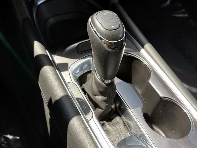 Used 2016 Chevrolet Malibu LT FWD image 26