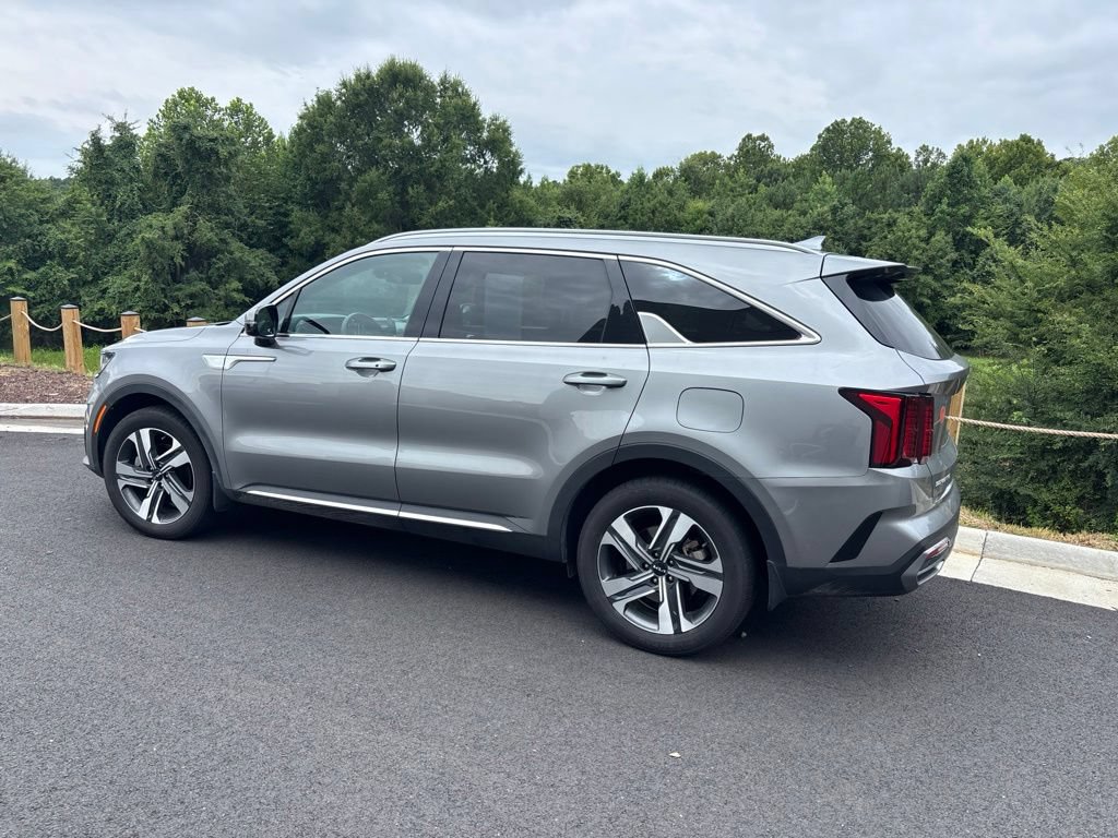 Used 2023 Kia Sorento EX AWD/4WD image 15