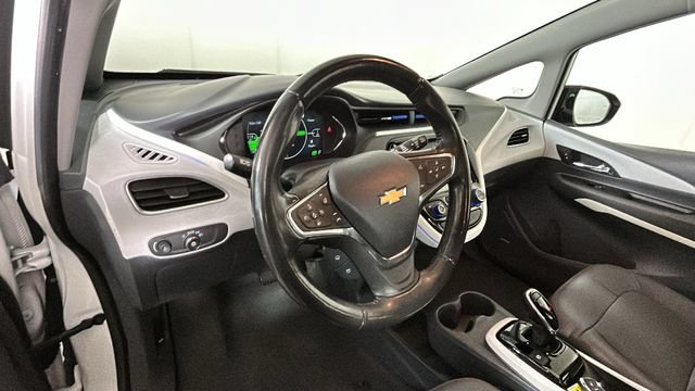 Used 2020 Chevrolet Bolt Premier w/ Infotainment Package FWD image 13