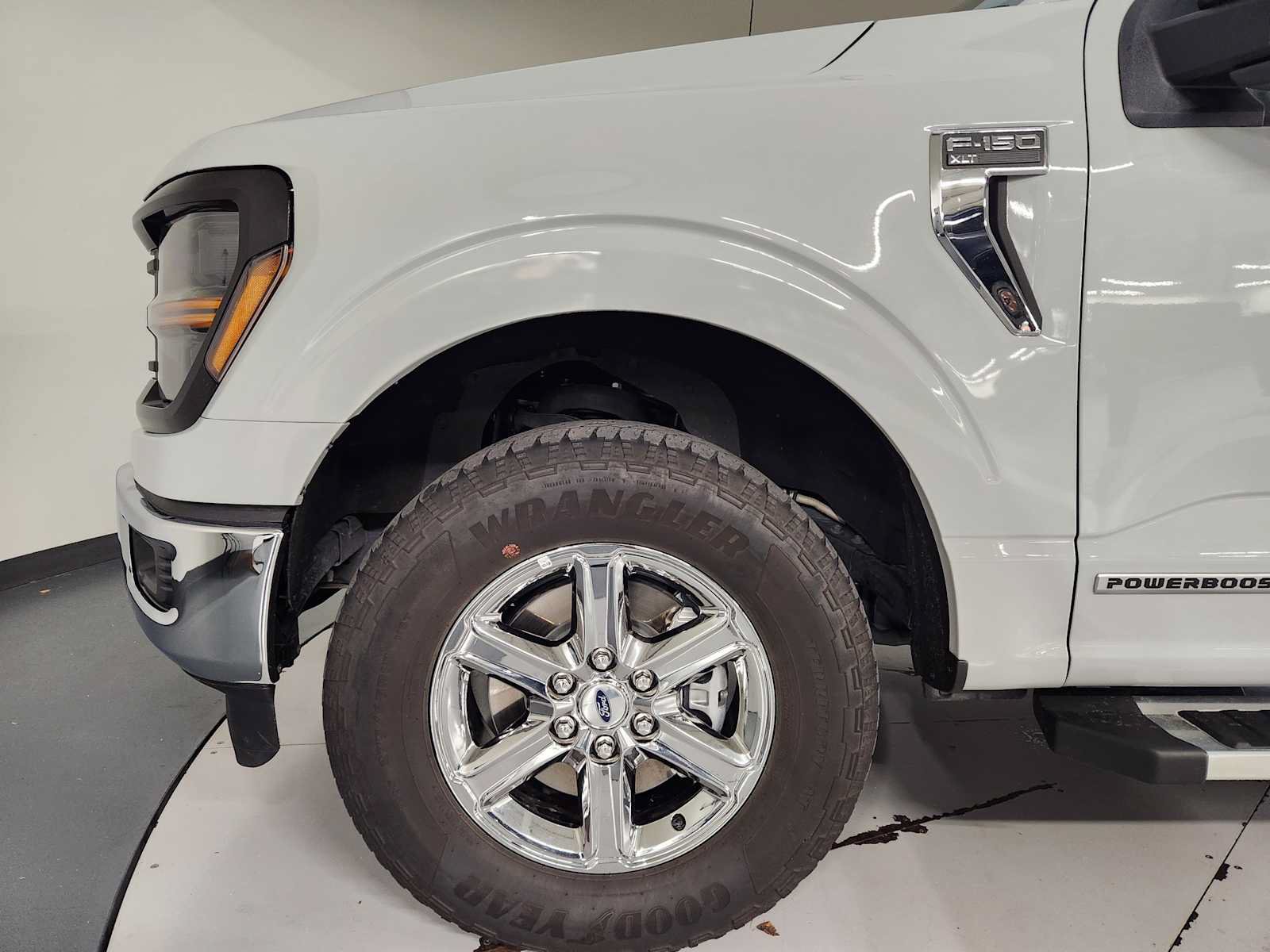 Used 2024 Ford F150 XLT w/ Mobile Office Package AWD/4WD image 10