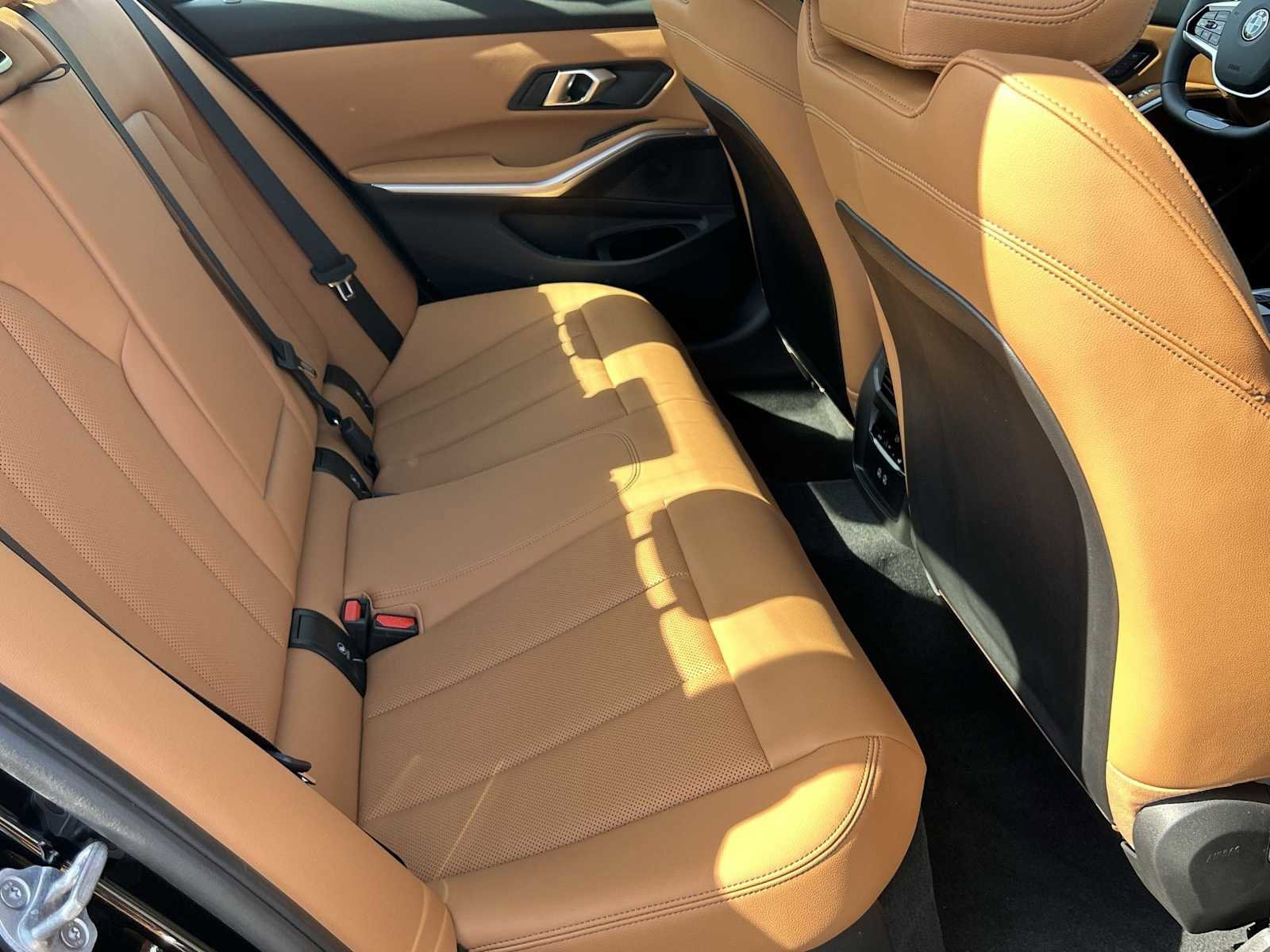 Used 2025 BMW 330i xDrive Sedan w/ Convenience Package image 22