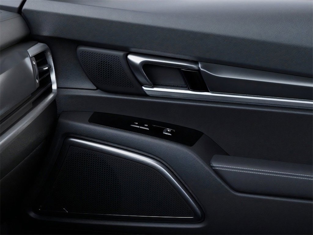 New 2025 Kia Telluride S image 25