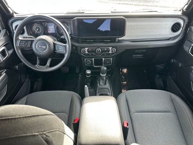 Used 2024 Jeep Wrangler Sport image 16
