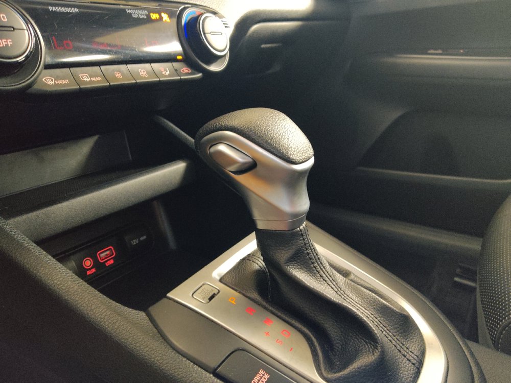 Used 2019 Kia Forte LXS FWD image 26