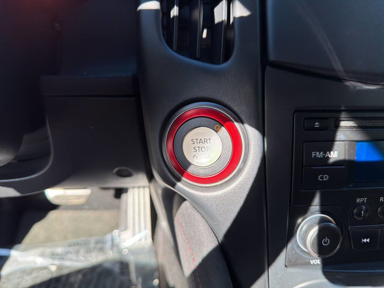 Used 2017 Nissan 370Z NISMO RWD image 25