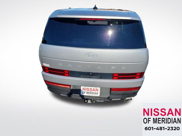 Used 2025 Hyundai Santa Fe SE image 4