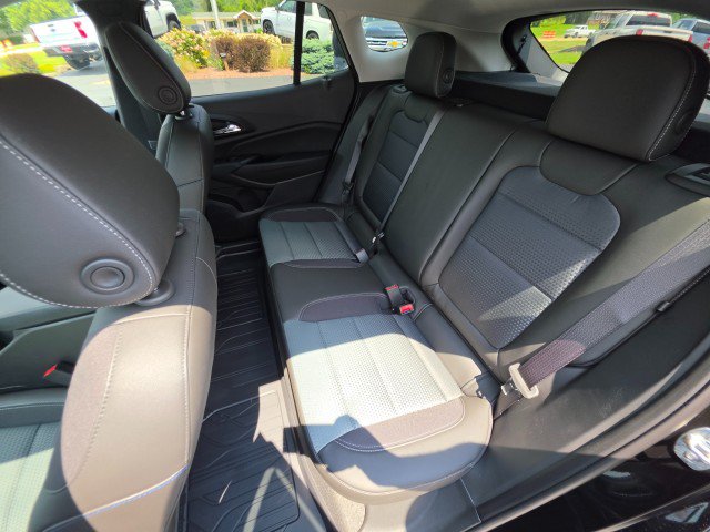 New 2026 Chevrolet Trax LT w/ Driver Confidence Package FWD image 19