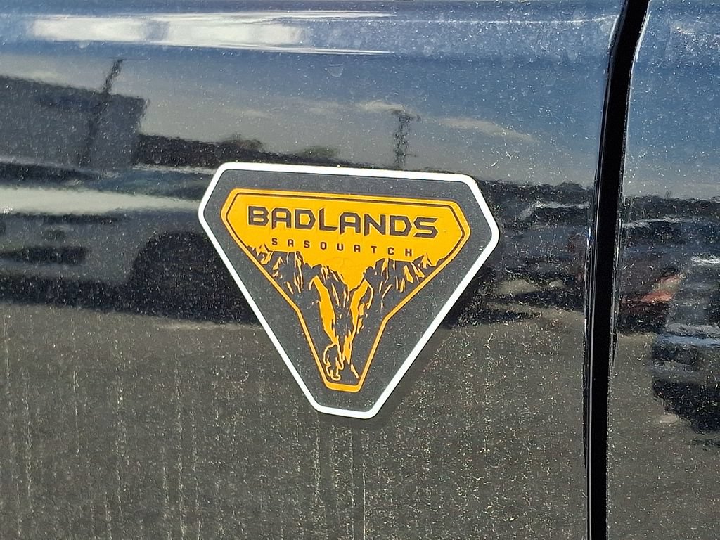 New 2026 Ford Bronco Badlands AWD/4WD image 13
