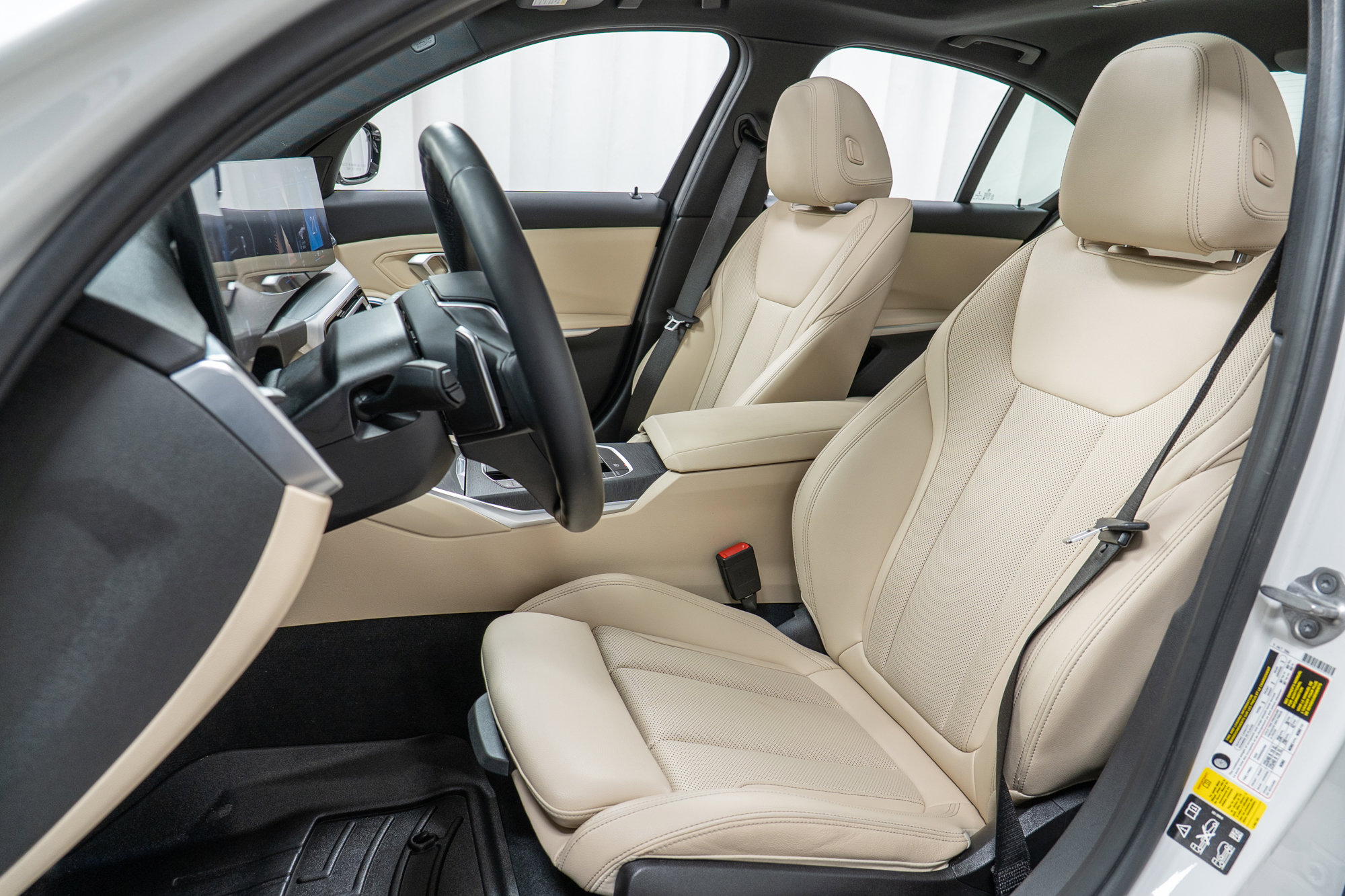 Certified 2023 BMW 330i xDrive Sedan w/ Premium Package image 13