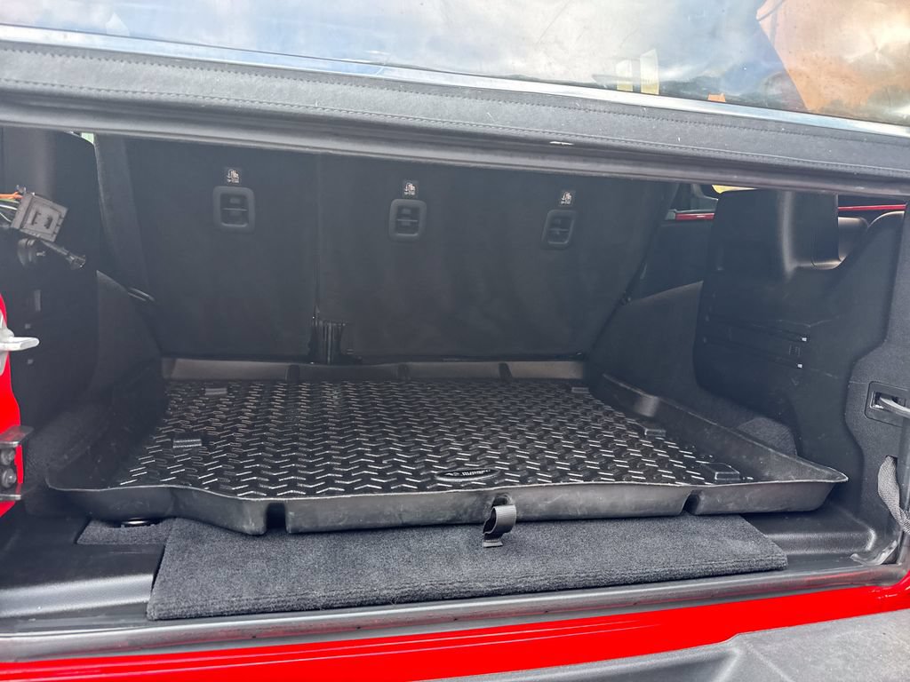 Used 2018 Jeep Wrangler Unlimited Sport S AWD/4WD image 18