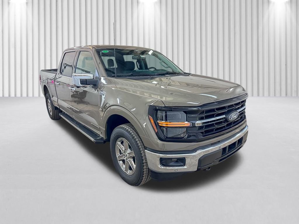 Used 2025 Ford F150 XLT w/ Equipment Group 302A MID image 2