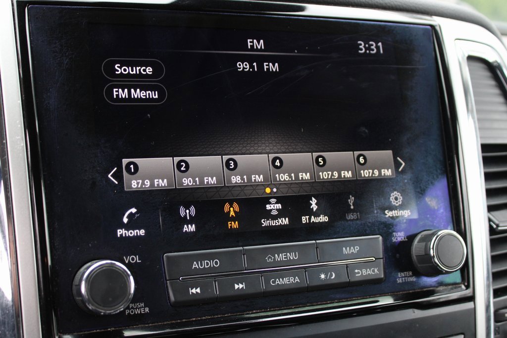 Used 2021 Nissan Titan SV w/ SV Convenience Package image 29